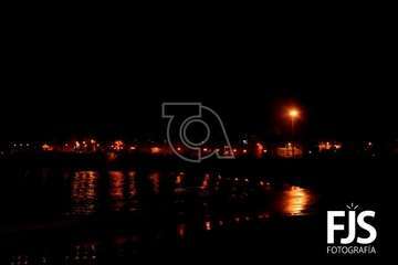 La costa de Telde se zambulle en la Navidad/Francisco Javier Santana.